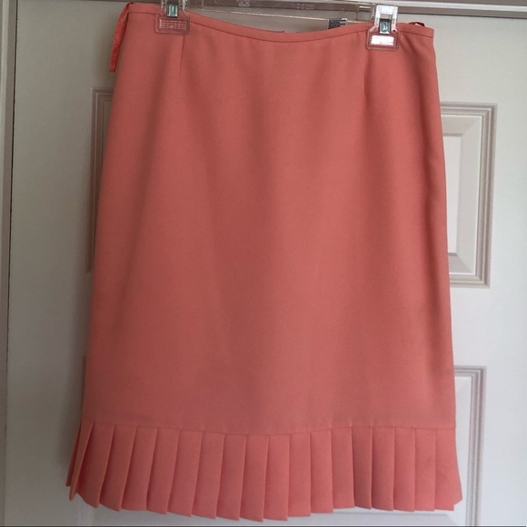 Tahari Peach Skirt Suit - Picture 3 of 4